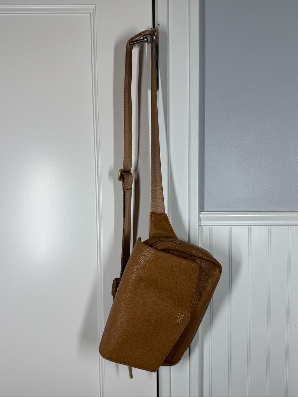 Freshly Picked Classic Fanny Pack bum bag Park Sling bag In Toffee brown diaper